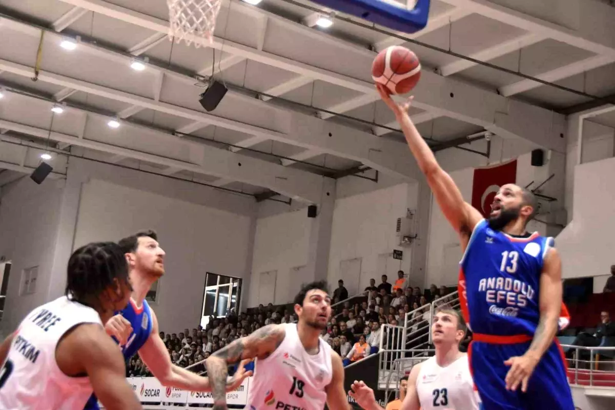 Aliağa Petkimspor, Anadolu Efes’e Mağlup Oldu