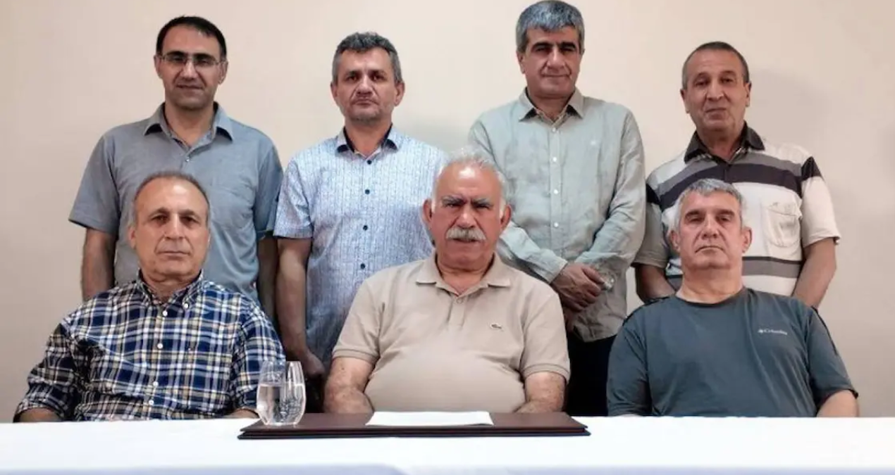 dem bastiriyordu 5 vekil ocalan icin imraliya gidecek FlrENbLJ