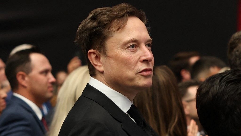 elon musk ve prens andrew yeni epstein dosyalarinda F21iOzdy