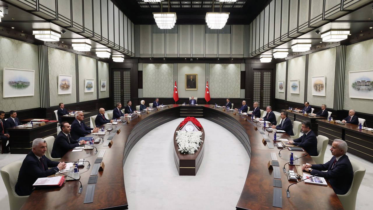 sarayda bakanlar kurulu toplandi erdogandan aciklama bekleniyor vCVjDqri