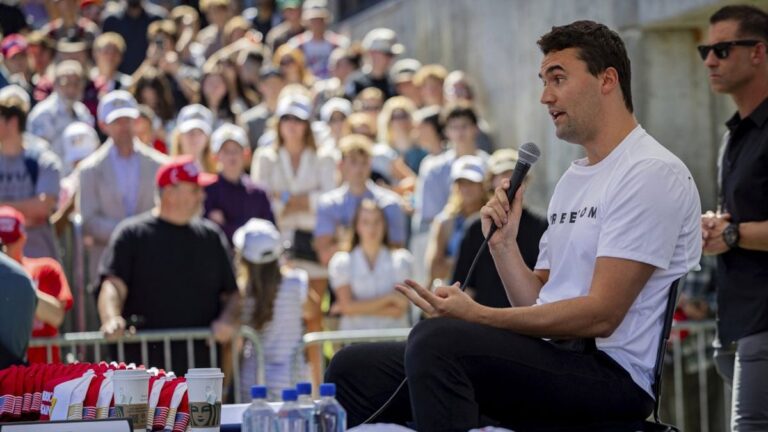 trumptan charlie kirk hamlesi JVzdQXyJ