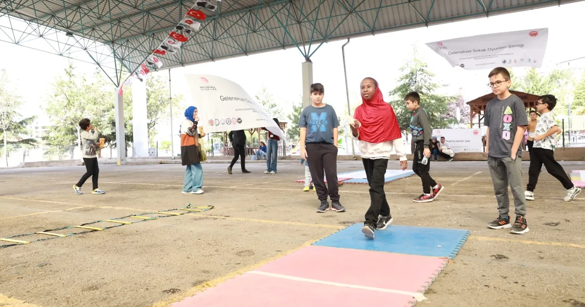ankara keciorende sokak oyunlari hayat buldu PZiafOc2
