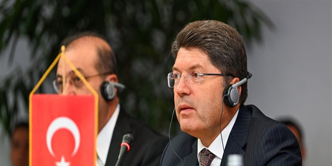 bakan tunctan romanyaya feto ve dhkp c uyarisi iade talepleri istenen seviyede degil AgB6cIyH.jpg