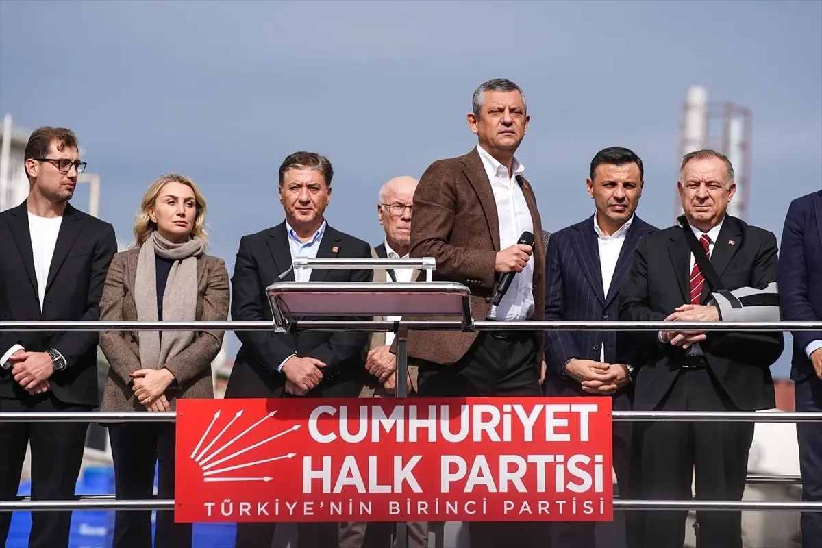chp lideri ozgur ozel imamogluna destekte bulundu uaNNgaLq.jpg