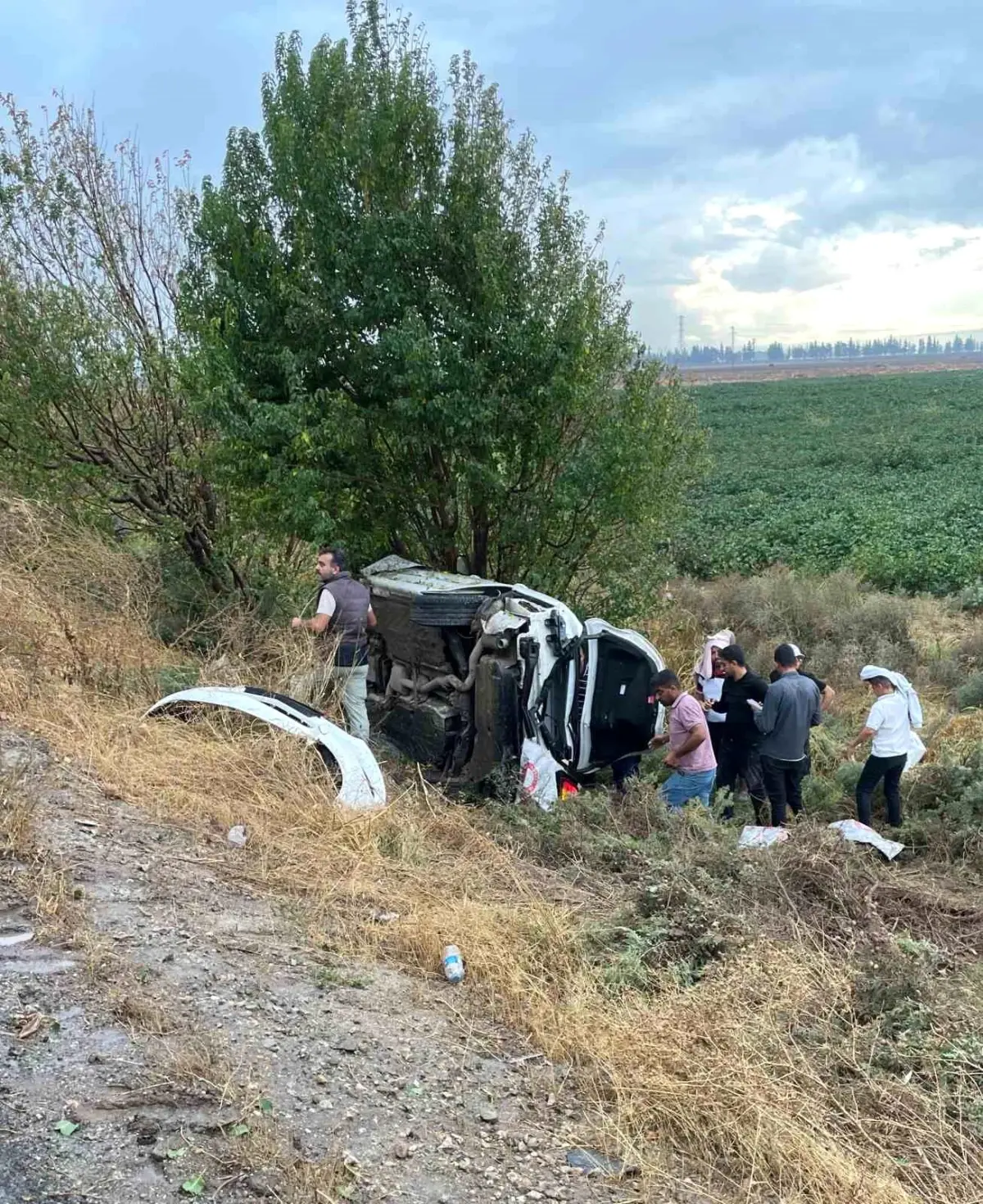 hatayda trafik kazasinda genc surucu hayatini kaybetti kOBt6Ogw.jpg