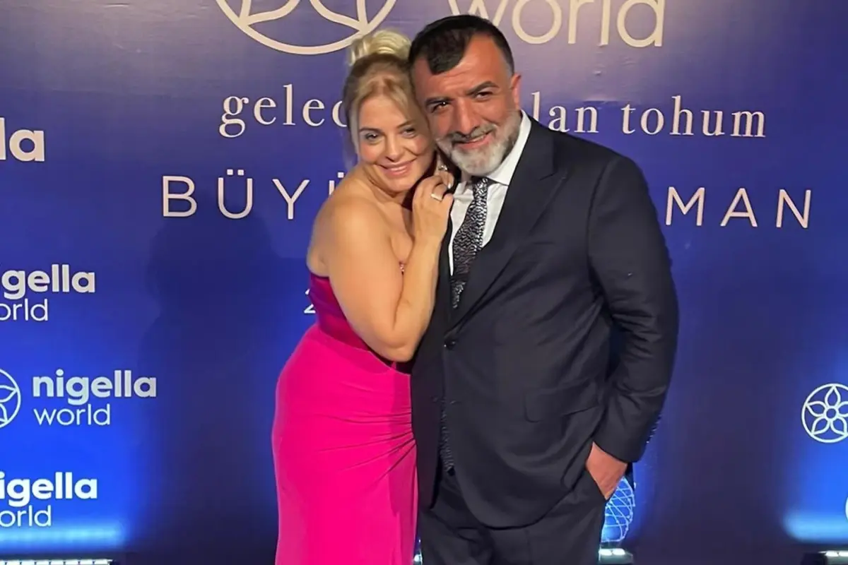 nazan ve fatih ekeye guvenilir urun zirvesinden cifte odul kqPmUuOl