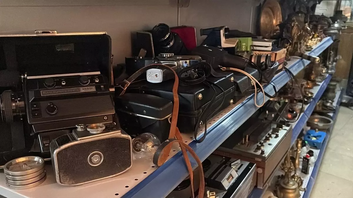 tekirdagli kahveci kahvehanesini antikaciya donusturdu xLLOiR4J.jpg