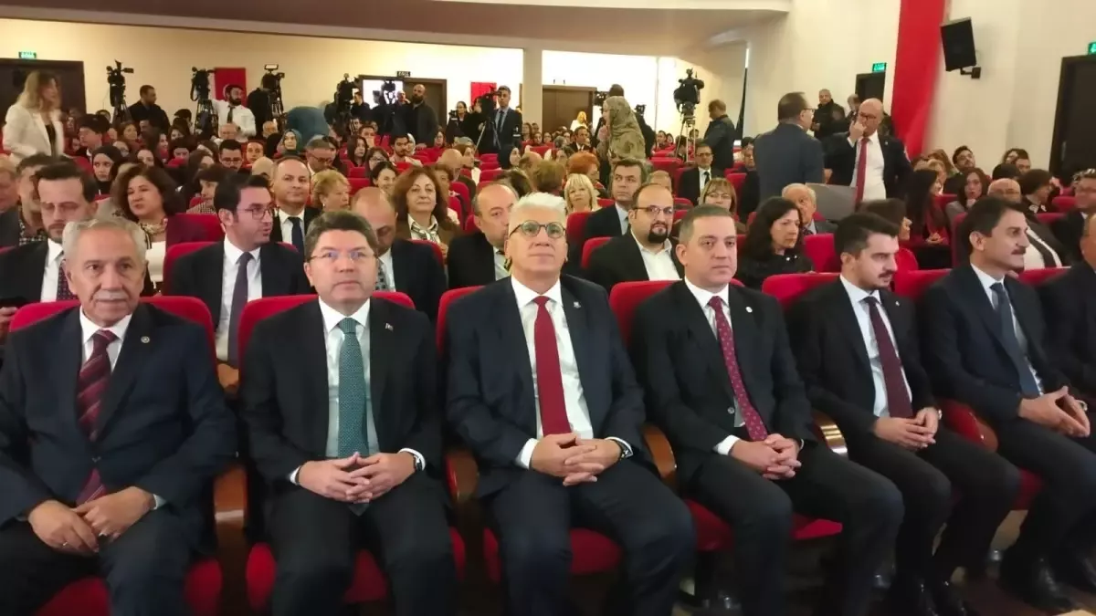 hukuk fakulteleri kontenjanlari azaliyor DcqwDai2.jpg