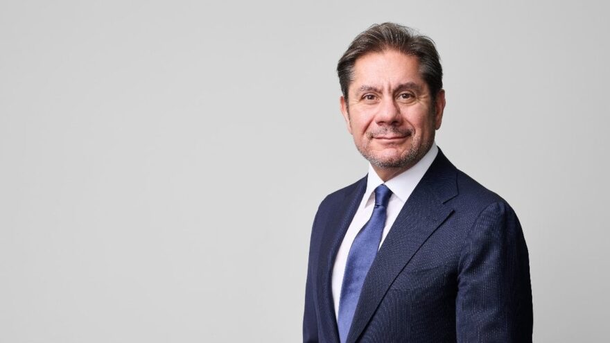 Akbank, Rekor Taleple Sendikasyon Kredisini Yeniliyor